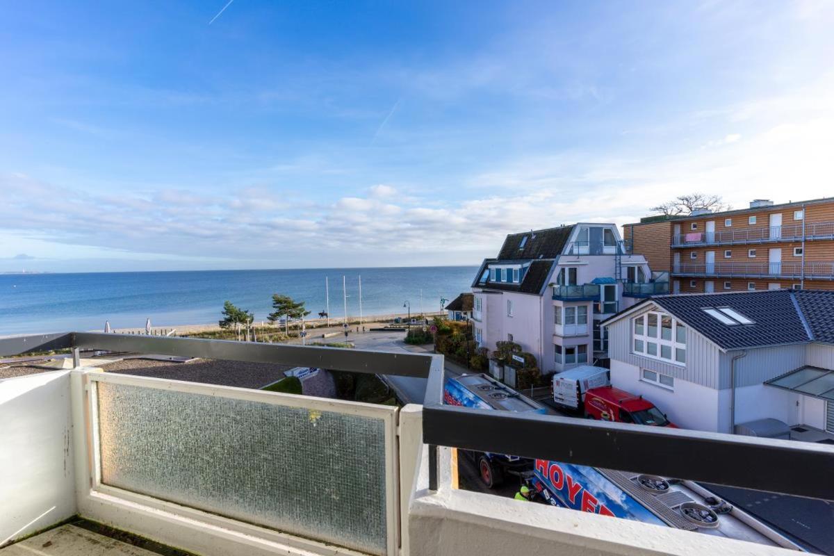 Scharbeutz 2- Zimmer- Luxus Apartment Mit Eigener Sauna Luaran gambar