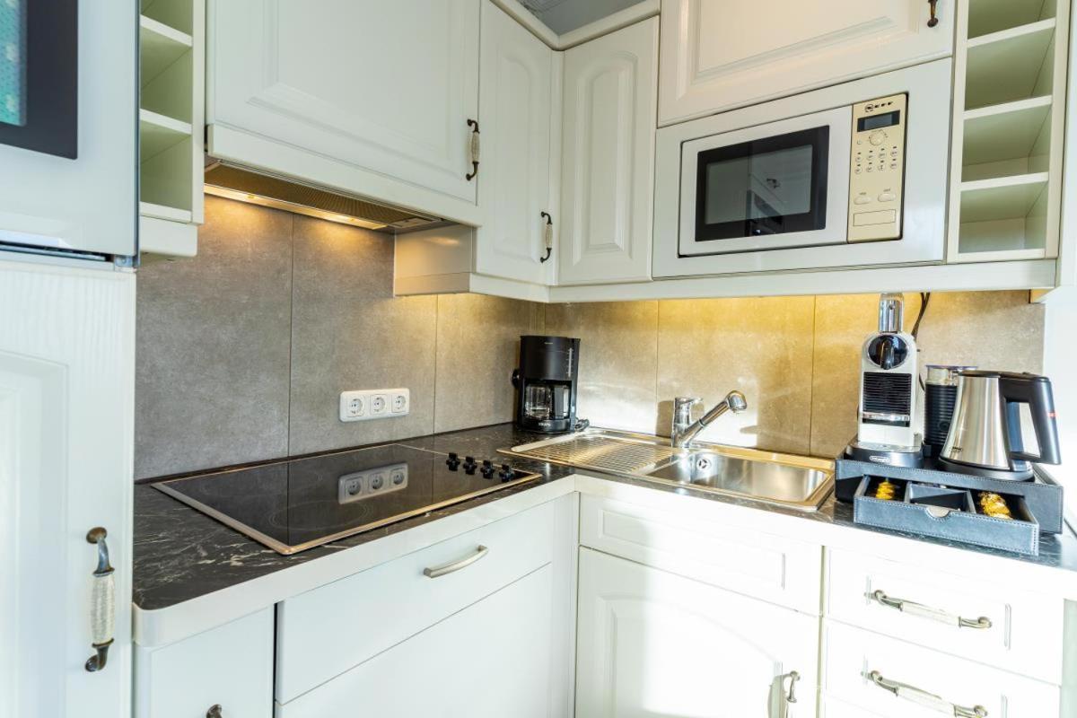 Scharbeutz 2- Zimmer- Luxus Apartment Mit Eigener Sauna Luaran gambar