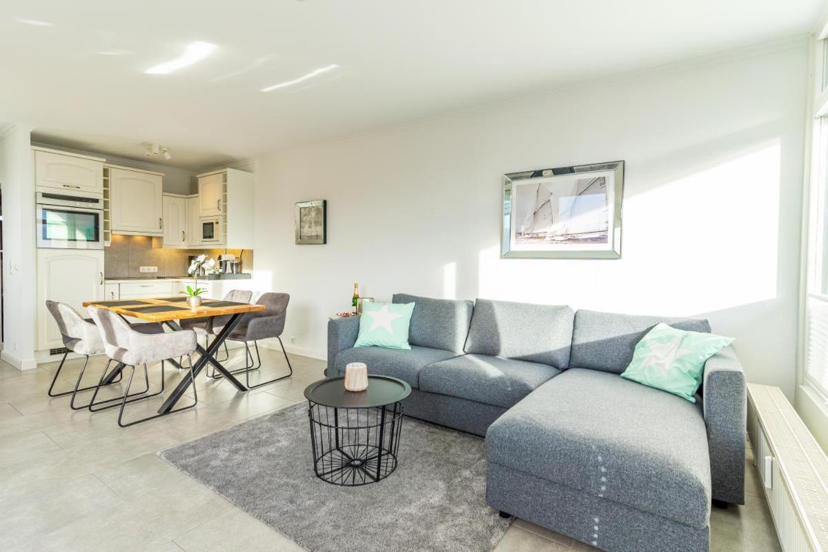 Scharbeutz 2- Zimmer- Luxus Apartment Mit Eigener Sauna Luaran gambar