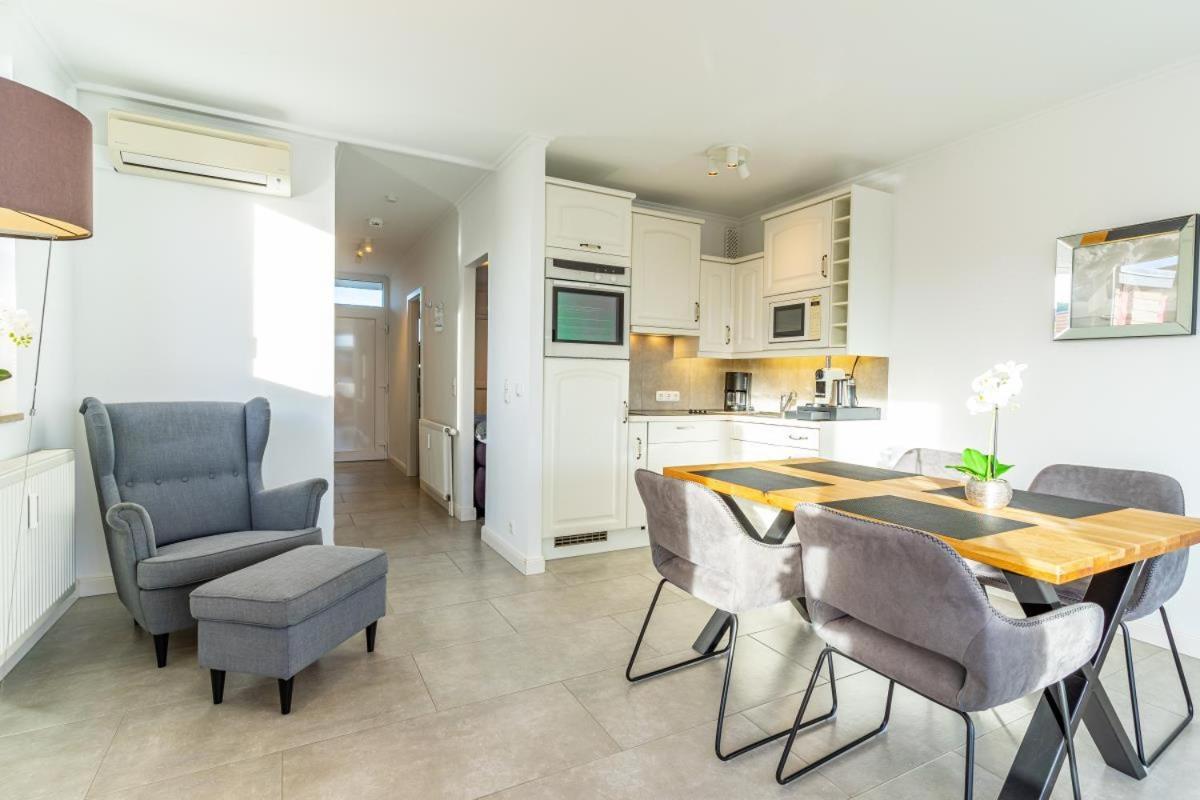 Scharbeutz 2- Zimmer- Luxus Apartment Mit Eigener Sauna Luaran gambar