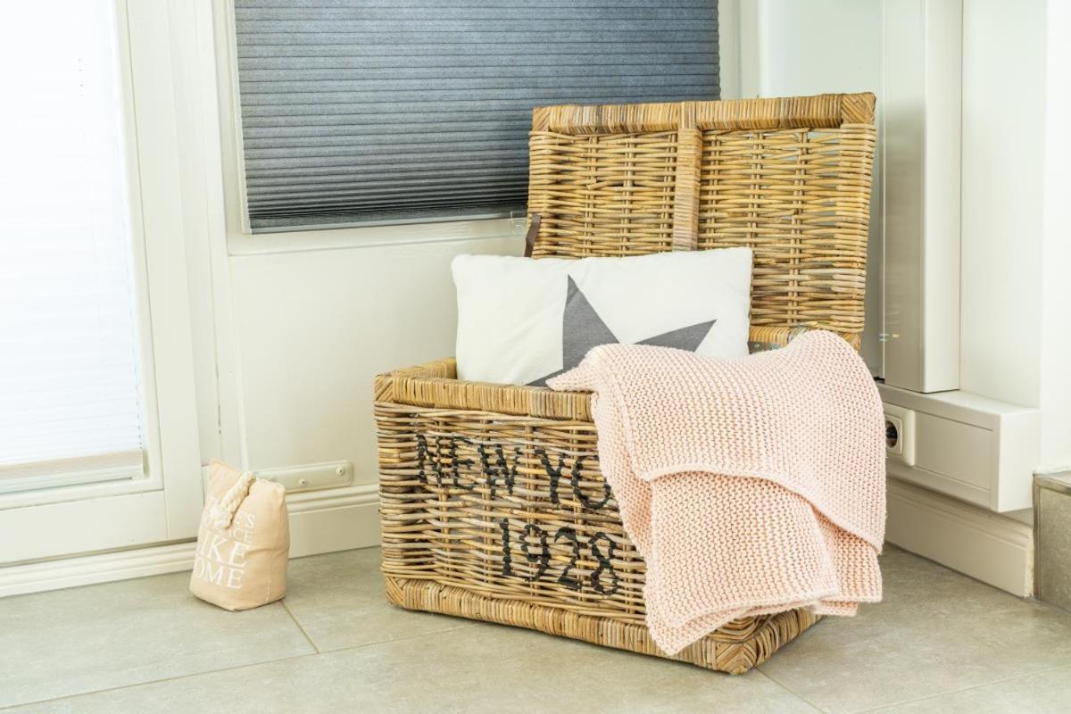 Scharbeutz 2- Zimmer- Luxus Apartment Mit Eigener Sauna Luaran gambar